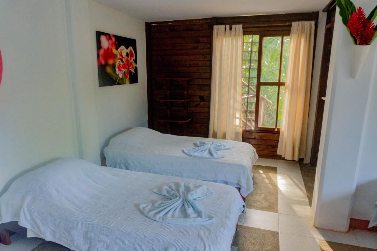 Los Robles Capurgana Hotel Ngoại thất bức ảnh