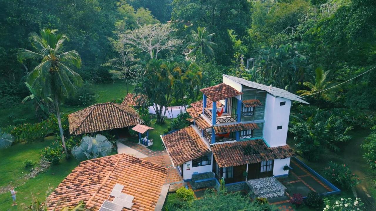 Los Robles Capurgana Hotel Ngoại thất bức ảnh